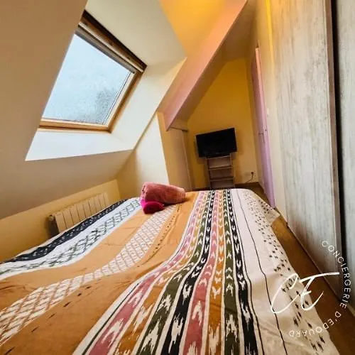 Duplex N5 With Balcony And Parking A * Honfleur